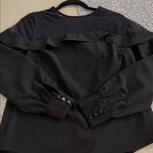 Women’s Peter Nygard small Black Long Sleeve lace Top